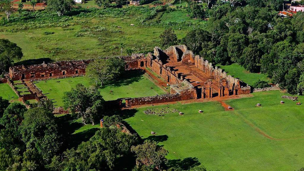 Posada Del Chaman Iguazu Πουέρτο Ιγκουασού Εξωτερικό φωτογραφία