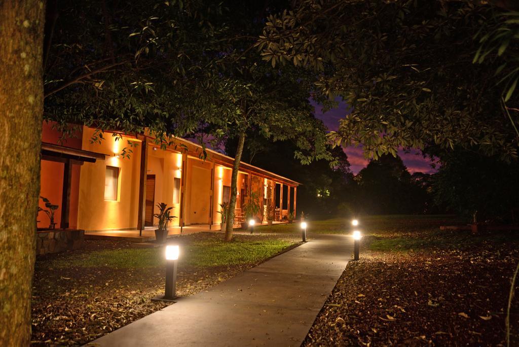 Posada Del Chaman Iguazu Πουέρτο Ιγκουασού Εξωτερικό φωτογραφία